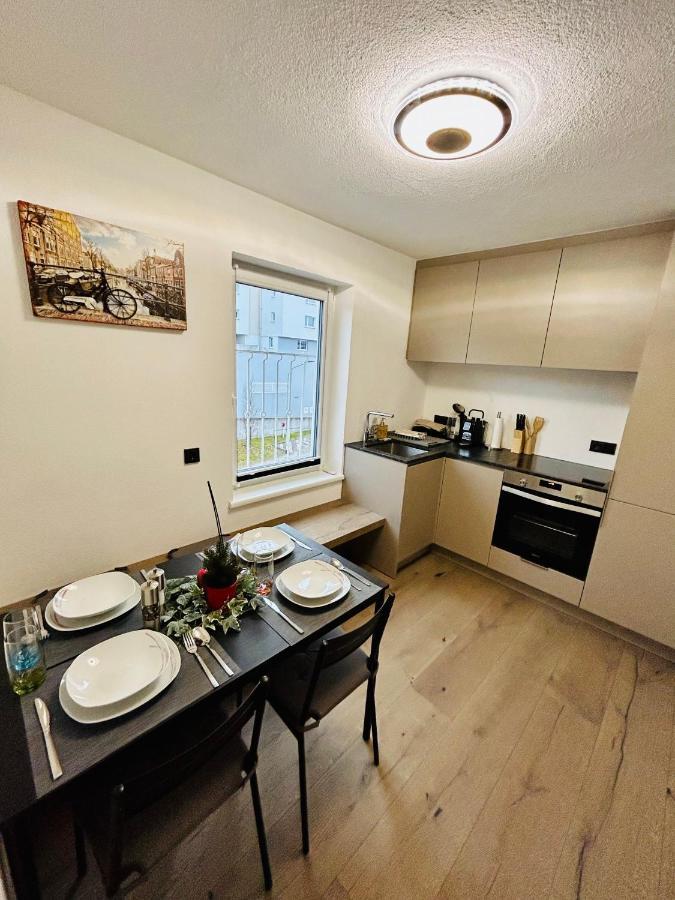 Idyllische Suite In Zentrumsnaehe Mit Parkplatz Top 1 Gmunden Exterior foto