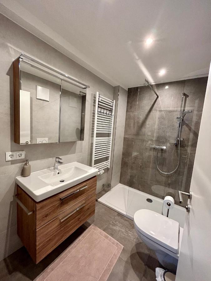 Idyllische Suite In Zentrumsnaehe Mit Parkplatz Top 1 Gmunden Exterior foto